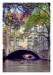 Straddling a Canal in Brugge